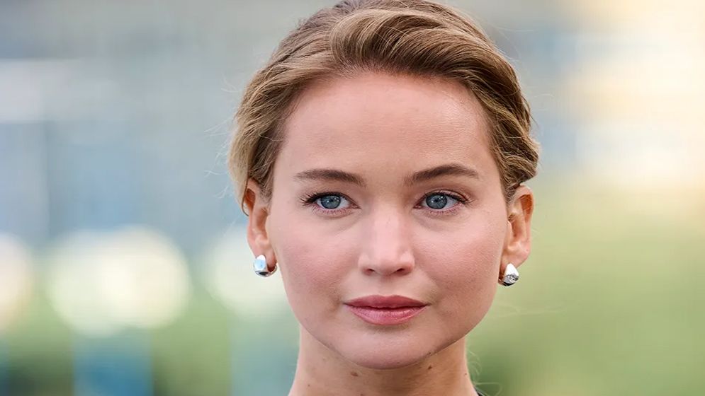 বৈশ্বিক পরিস্থিতি নিয়ে যে ‘ভয়-আতঙ্কের’ কথা জানালেন অস্কারজয়ী অভিনেত্রী