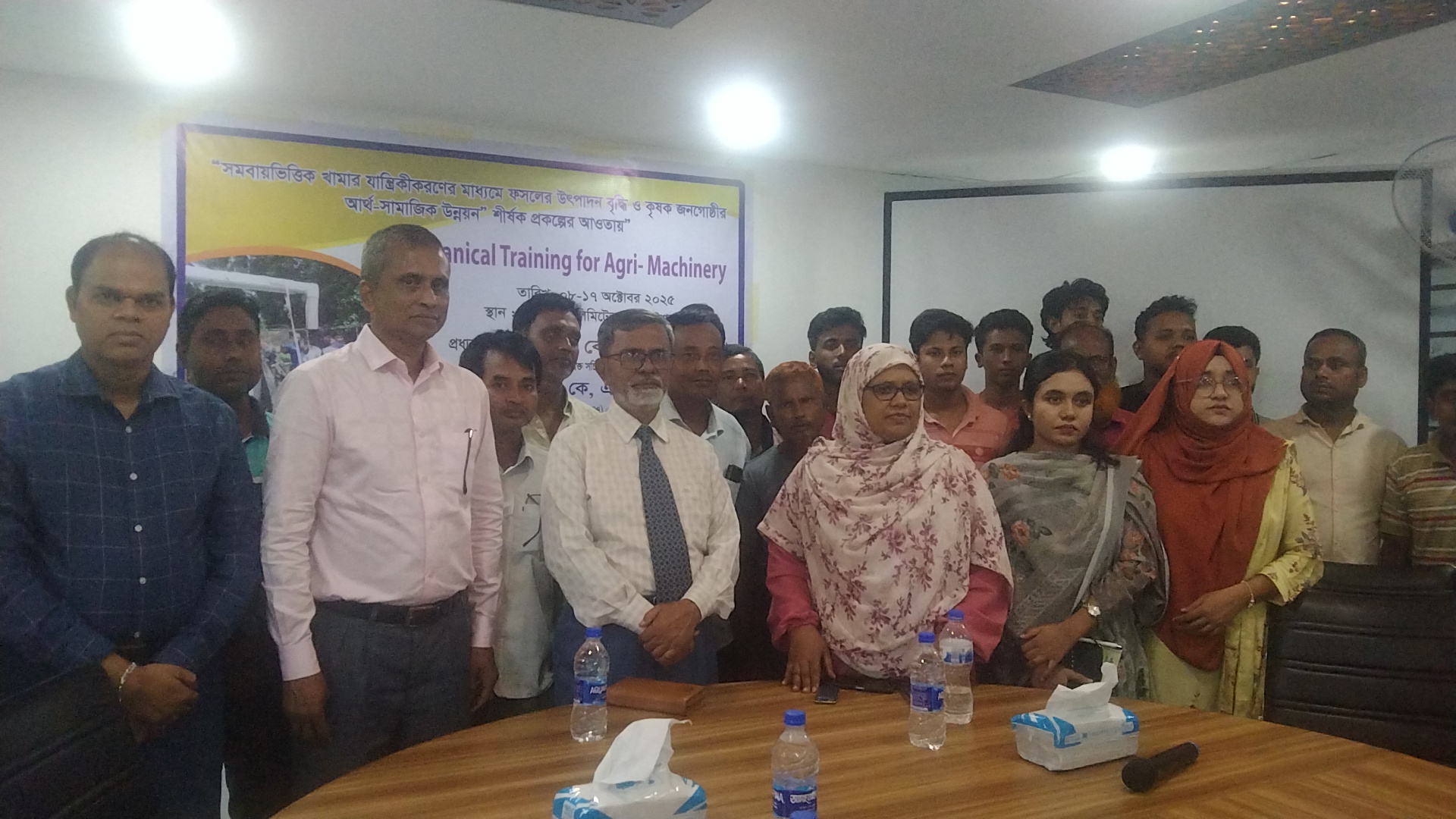 সমবায়ভিত্তিক খামার যান্ত্রিকীকরণে নতুন দিগন্ত বাংলামার্কের উদ্যোগে কৃষিযন্ত্র প্রশিক্ষণ উদ্ভোধন