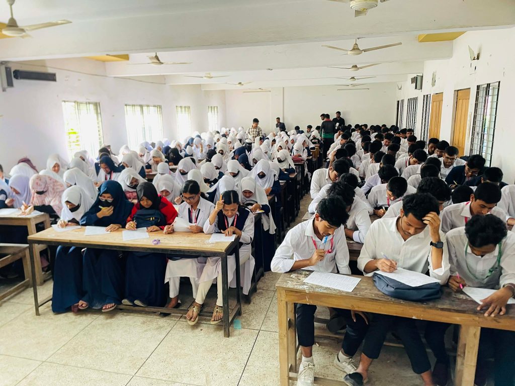 শেরপুর সরকারি কলেজ সাংবাদিক সমিতির উদ্যোগে কুইজ প্রতিযোগিতা অনুষ্ঠিত