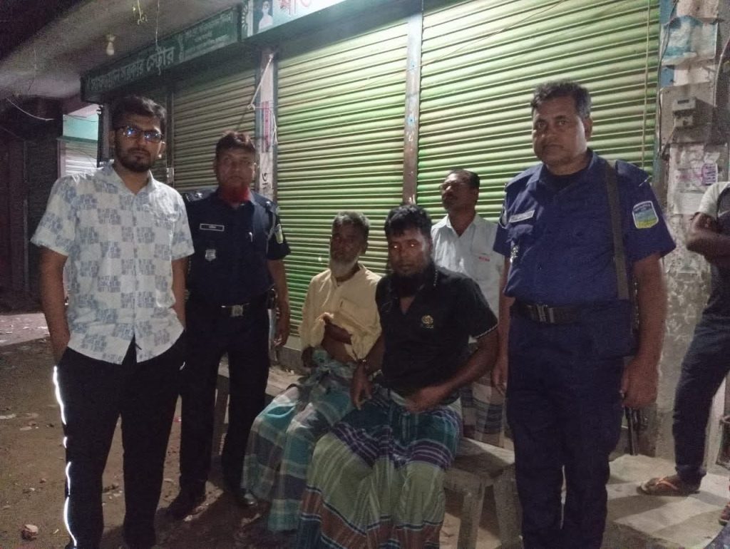 <span>রাতের অন্ধকারে বালু উত্তোলন, ইউএনওর অভিযানে আটক দুই ব্যক্তি.. / </span>বকশীগঞ্জে ড্রেজার দিয়ে বালু উত্তোলন, দুই ব্যক্তির এক মাসের কারাদণ্ড