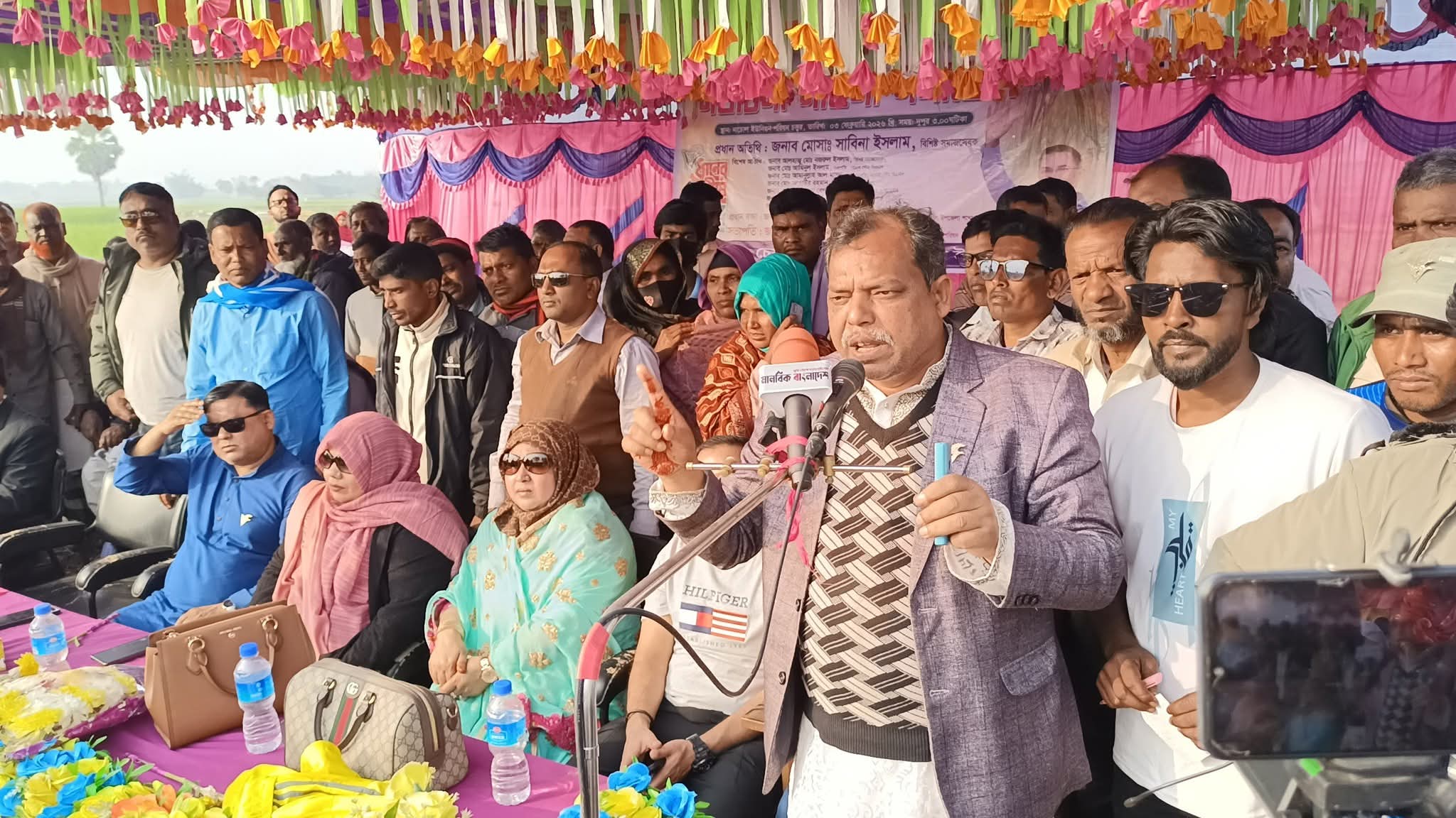 নাচোলে ধানের শীষের মহিলা সমাবেশে নারীদের ব্যাপক অংশগ্রহণ, উৎসবমুখর পরিবেশ