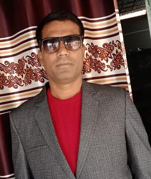 ঠাকুরগাঁও সদর উপজেলা ভূল্লী ৫ নং বালিয়া ইউনিয়ন বাসীকে বাংলা নববর্ষের শুভেচ্ছা জানিয়েছেন মোতাহার হোসেন