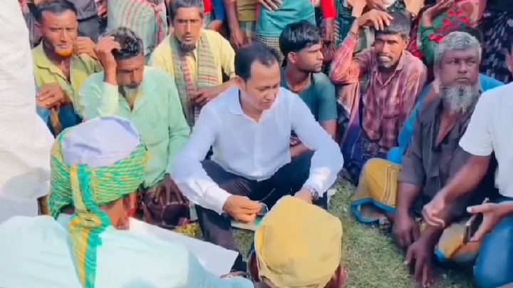 সুনামগঞ্জে হাওর পরিদর্শনে এমপি কামরুজ্জামান কামরুল, পানি নিষ্কাশনে সহায়তা ও নির্দেশনা