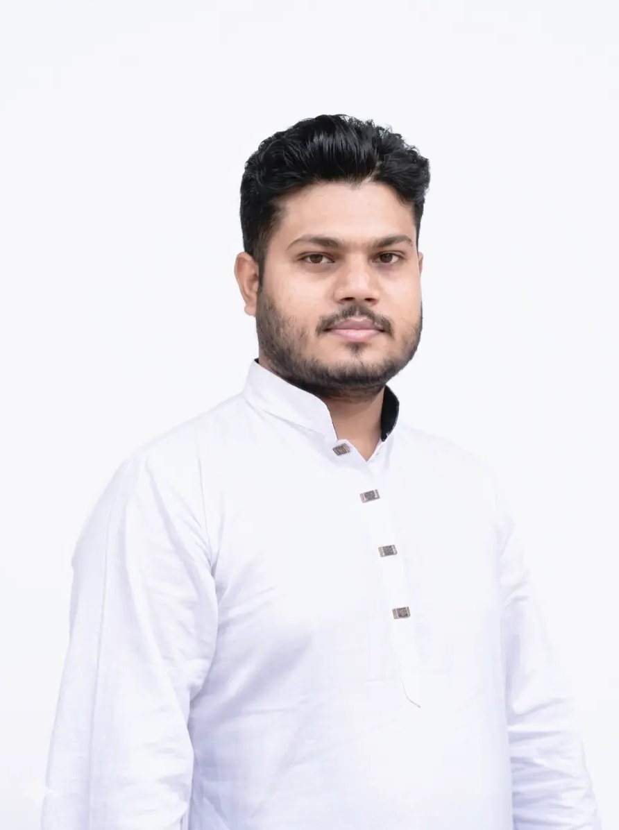 জনগণের দোয়া ও সমর্থন নিয়ে মাঠে নেমেছেন কাউন্সিলর পদপ্রার্থী জুমান আহমেদ
